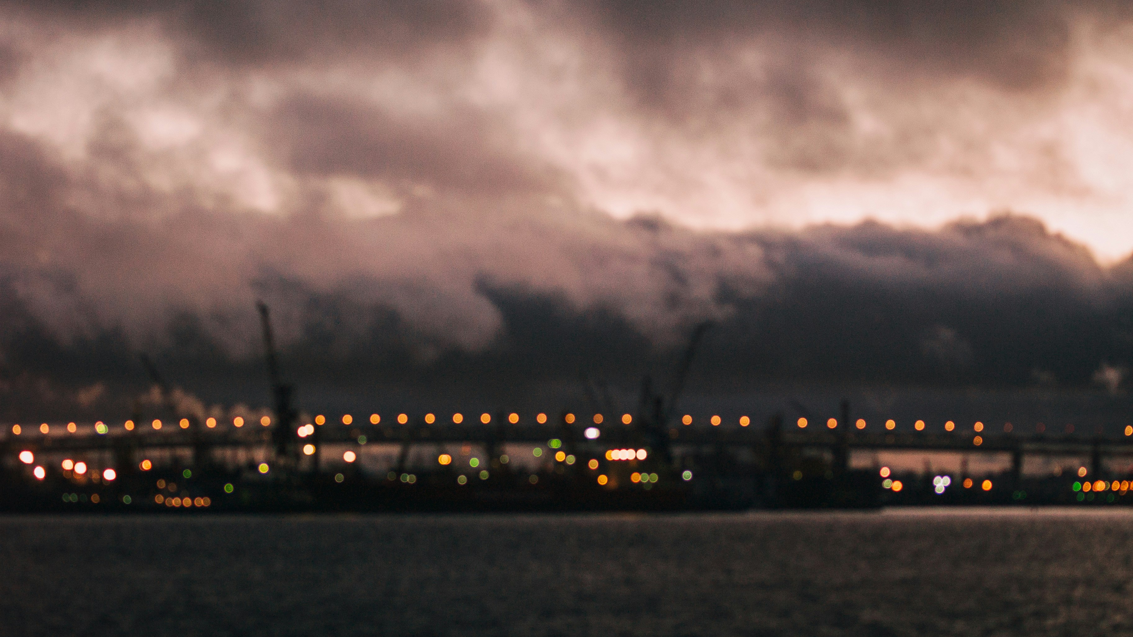 В Санкт-Петербурге открылись четыре восстановленных фонтана