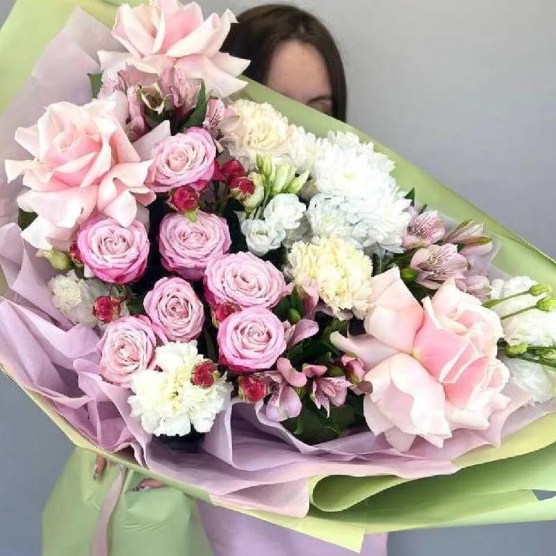 Цветов.ру и Вахитов Булат показывают влияние цифровизации на развитие цветочного рынка России в 2025 году