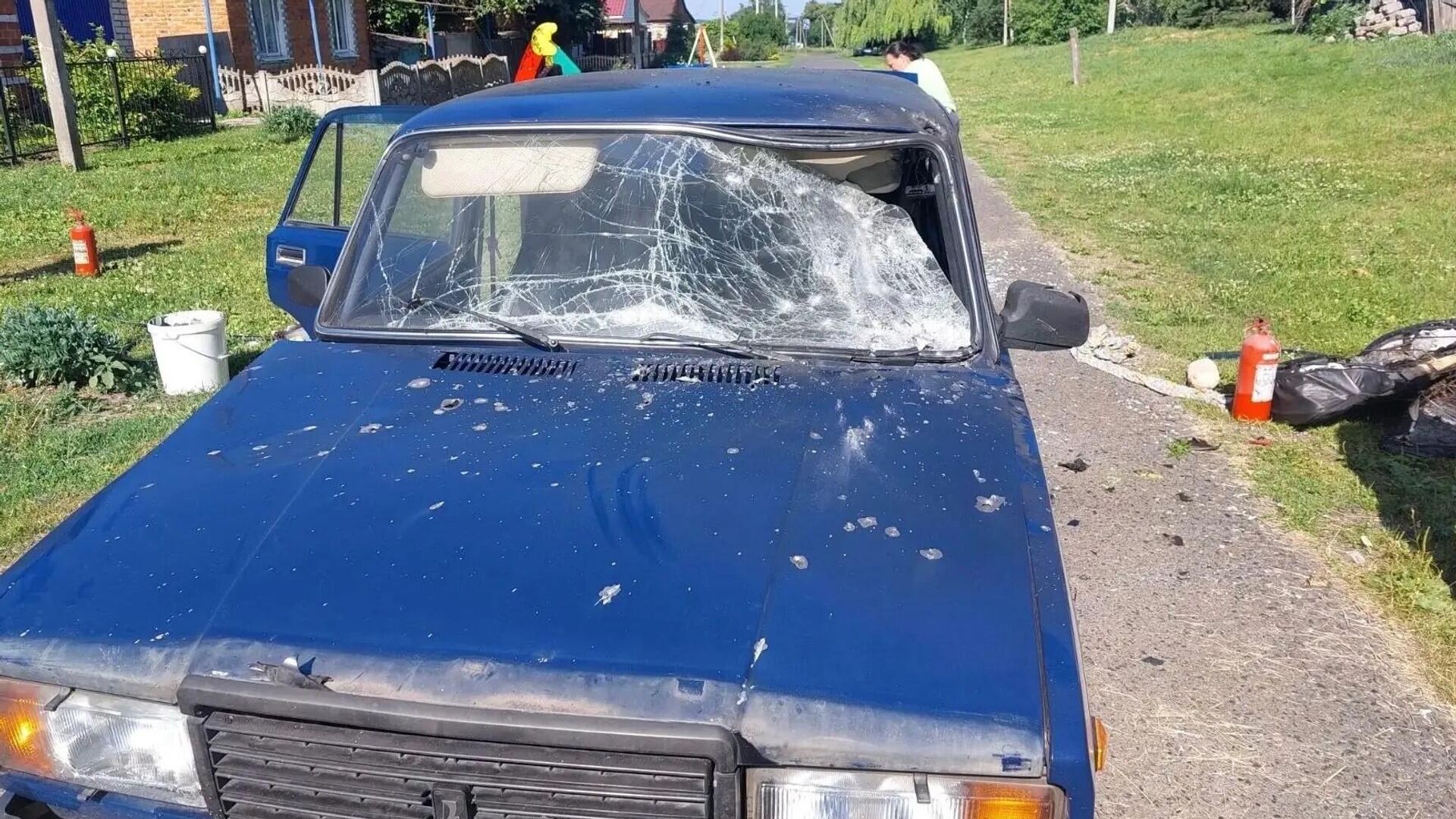 В Белгородской области мужчина получил ранения при атаке дрона ВСУ на жилой дом