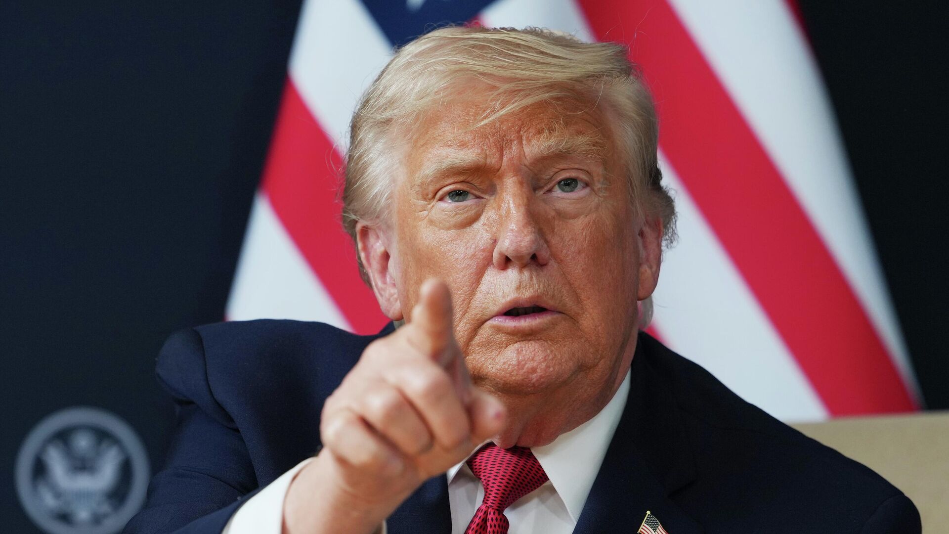 Трамп заявил, что США соблюдут договоренности с Ираном по срокам переговоров