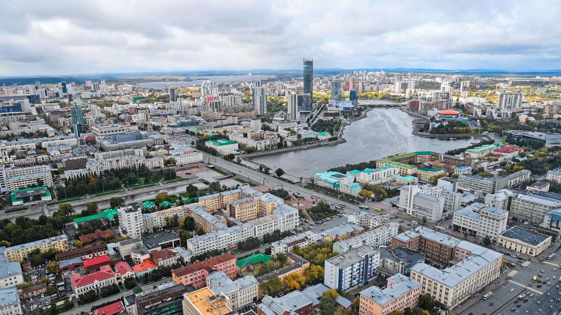 В мэрии Екатеринбурга объяснили высказывание главы города о храме Святой Екатерины