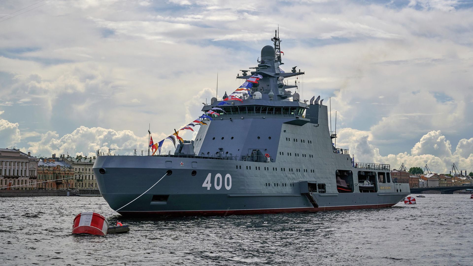 Корабли Северного флота отправились в поход