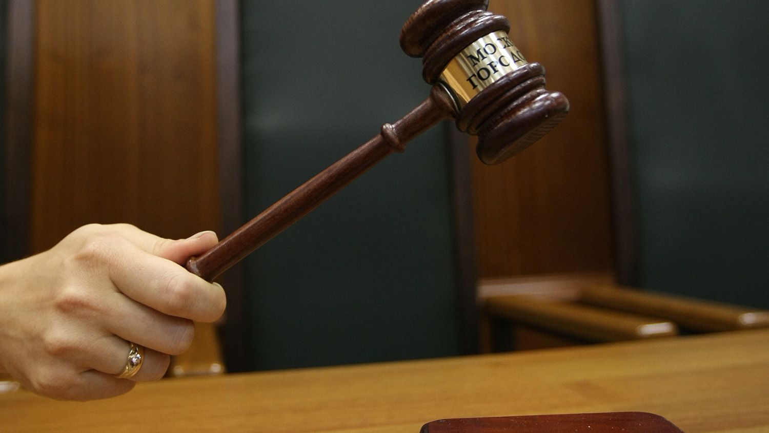Жителя КБР приговорили к 15 годам за государственную измену и попытку совершить диверсию